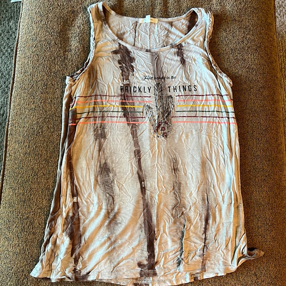 Maurice’s graphic tank top